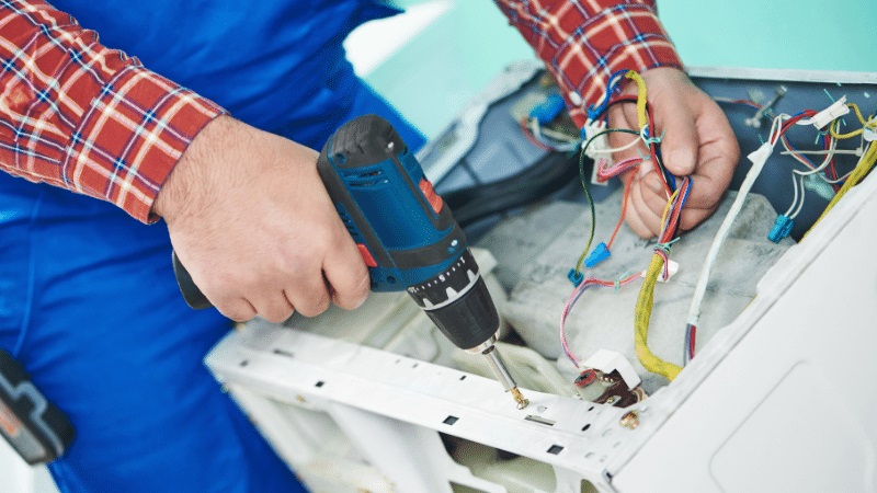 Ankara Mitsubishi Mitsubishi çamaşır makinesi kart tamiri – Su almama arızası orijinal parça ile giderildi. - Teknik servis örneği